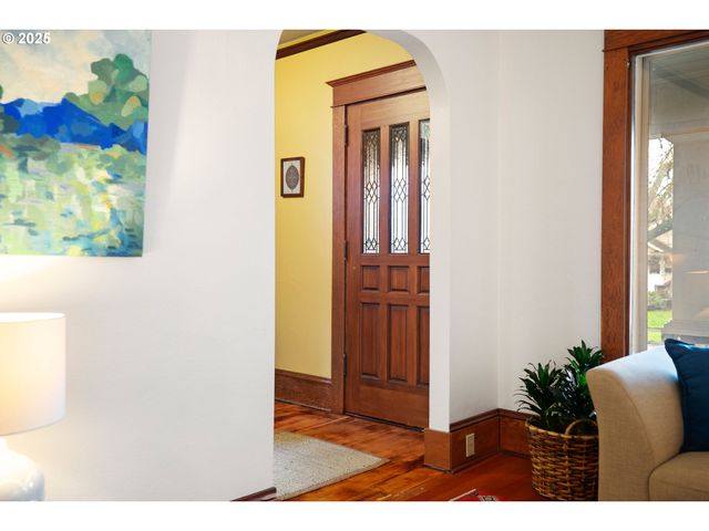 1600 Se 32ND Ave, Portland, OR 97214