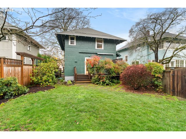 1600 Se 32ND Ave, Portland, OR 97214