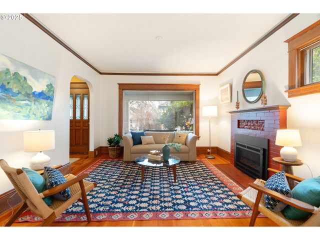 1600 Se 32ND Ave, Portland, OR 97214