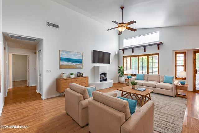 17741 N DESERT FLOWER Trail, Surprise, AZ 85374