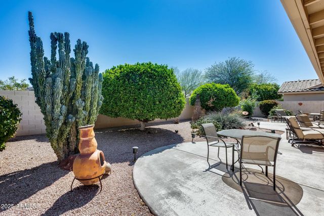 17741 N DESERT FLOWER Trail, Surprise, AZ 85374