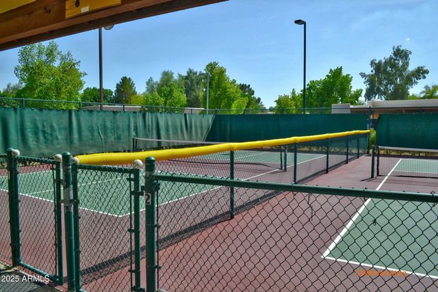 17741 N DESERT FLOWER Trail, Surprise, AZ 85374