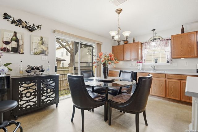 87 Booker Palm, San Antonio, TX 78239