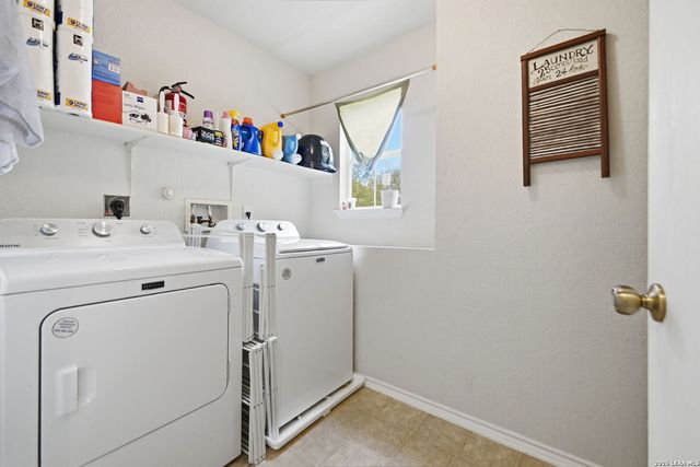 87 Booker Palm, San Antonio, TX 78239