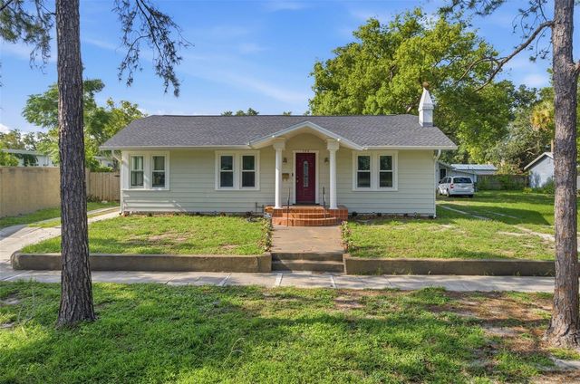 106 W COMANCHE AVENUE, Tampa, FL 33604
