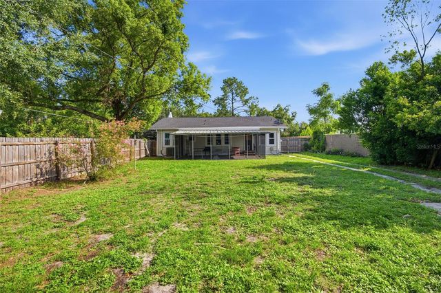 106 W COMANCHE AVENUE, Tampa, FL 33604