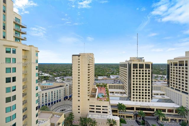 9066 SW 73rd Ct 2002, Miami, FL 33156