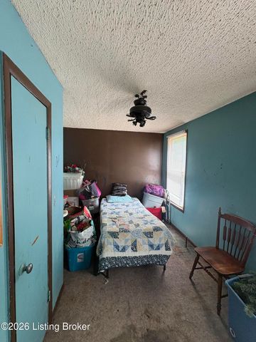 2426 Bank St, Louisville, KY 40212