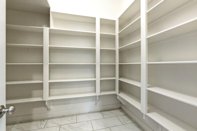 27834 Hunters Rock Lane, Katy, TX 77494