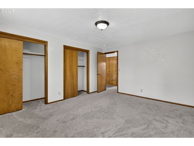 3624 HERMOSA Ct Ne, Salem, OR 97305
