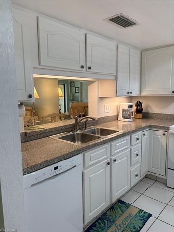 5841 Rattlesnake Hamm RD I-203, Naples, FL 34113