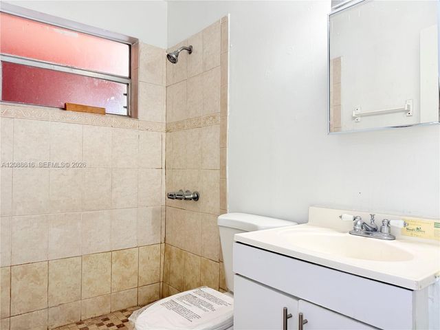 1029 NW 5th Street 6, Miami, FL 33128