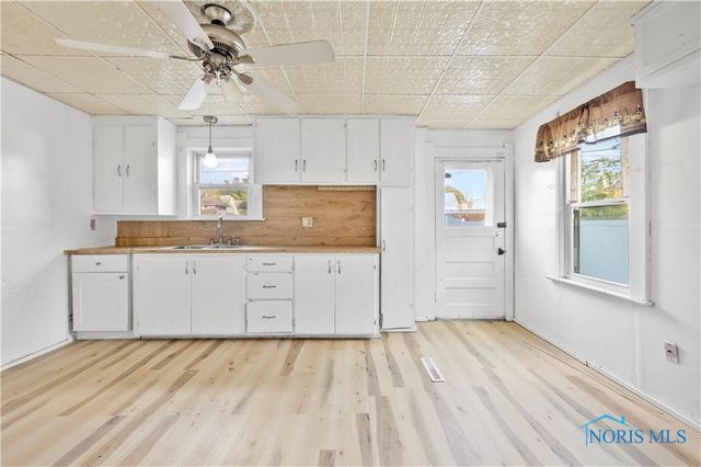 837 Lorain Street, Toledo, OH 43609