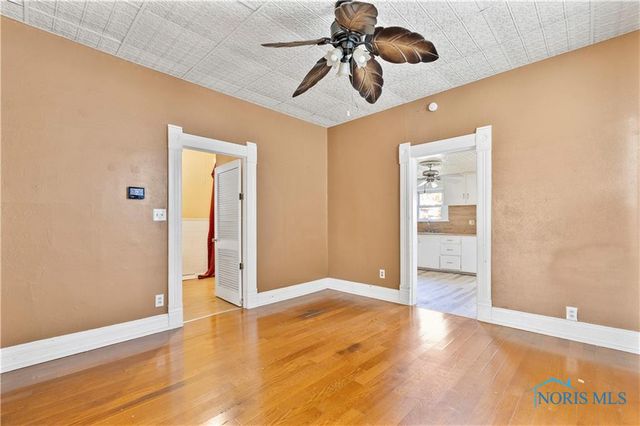 837 Lorain Street, Toledo, OH 43609