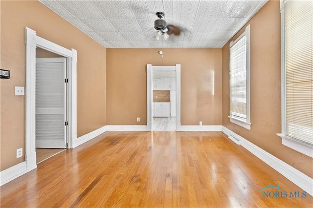 837 Lorain Street, Toledo, OH 43609