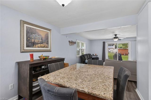 11 Briar Patch PL, Newport News, VA 23606