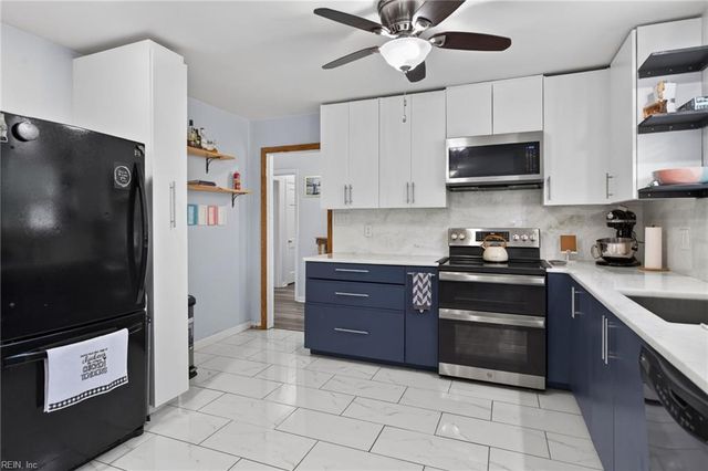 11 Briar Patch PL, Newport News, VA 23606