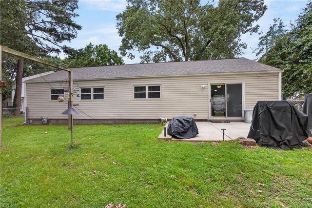 11 Briar Patch PL, Newport News, VA 23606