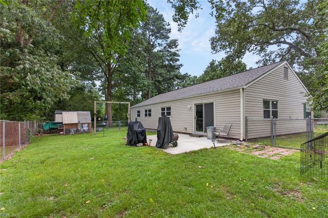 11 Briar Patch PL, Newport News, VA 23606