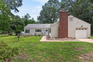 11 Briar Patch PL, Newport News, VA 23606