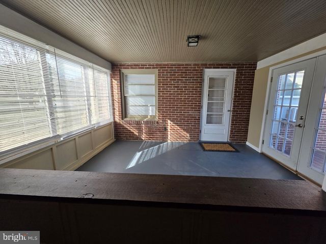 13517 PARADISE CHURCH RD, Hagerstown, MD 21742