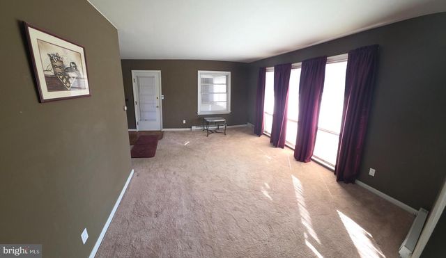 13517 PARADISE CHURCH RD, Hagerstown, MD 21742