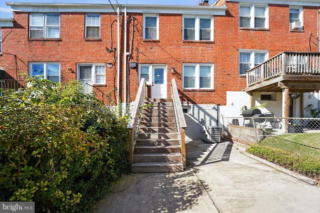 3807 ELKADER RD, Baltimore, MD 21218