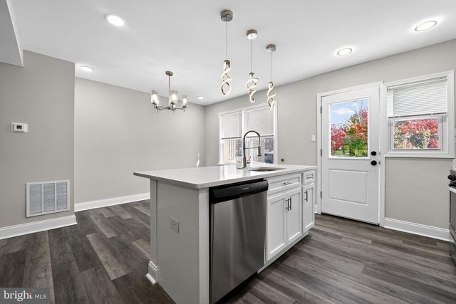 3807 ELKADER RD, Baltimore, MD 21218