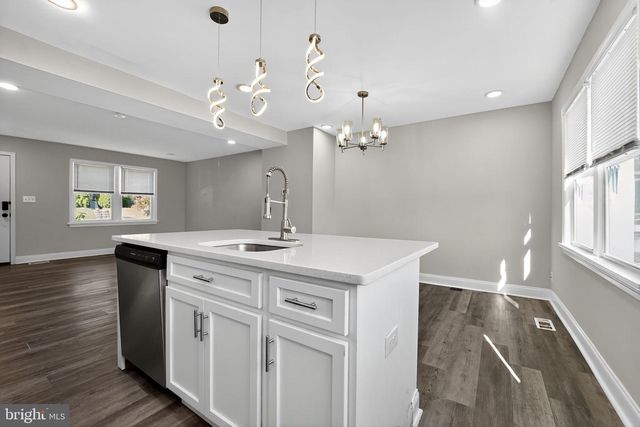 3807 ELKADER RD, Baltimore, MD 21218