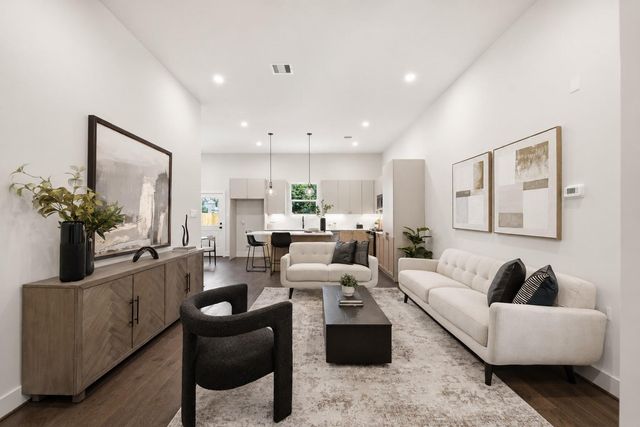 5518 Wheatley Street C, Houston, TX 77091