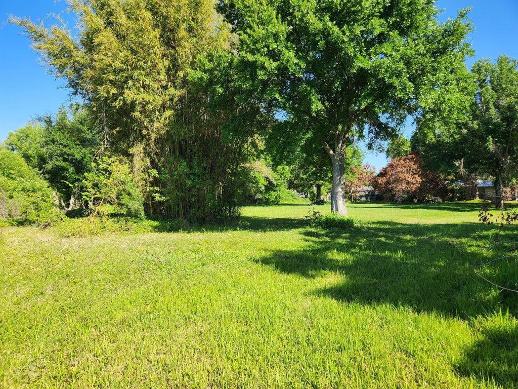 Image 12 of property listing at 3898 & 3910 W WASHINGTON STREET, Orlando, FL 32805