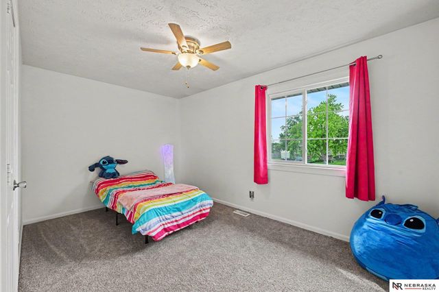 21208 Palomino Road, Omaha, NE 68022
