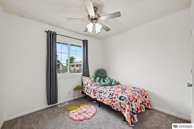 21208 Palomino Road, Omaha, NE 68022