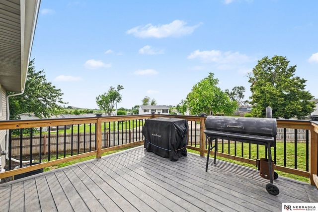21208 Palomino Road, Omaha, NE 68022