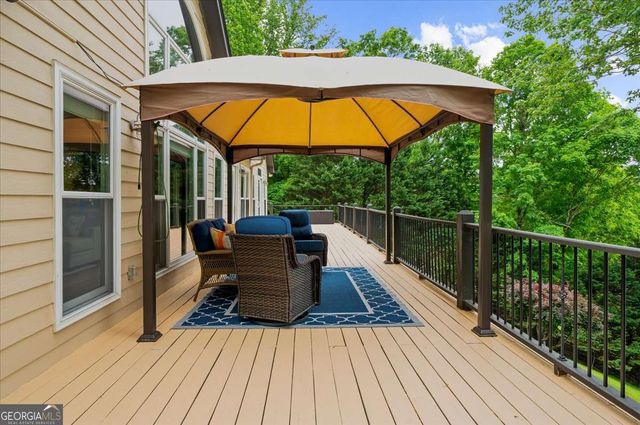 3386 Small Woods Lane, Gainesville, GA 30506