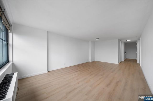 7000 Kennedy Boulevard 25F, Guttenberg, NJ 07093