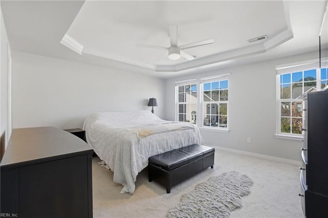 216 Ashton DR, Yorktown, VA 23690