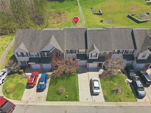 216 Ashton DR, Yorktown, VA 23690