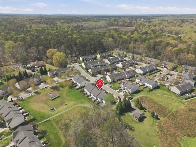 216 Ashton DR, Yorktown, VA 23690