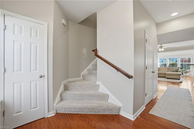 216 Ashton DR, Yorktown, VA 23690