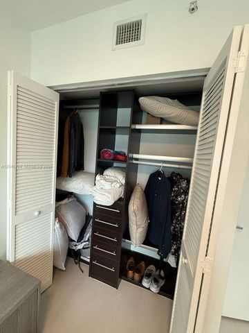 41 SE 5th Street 1708, Miami, FL 33131