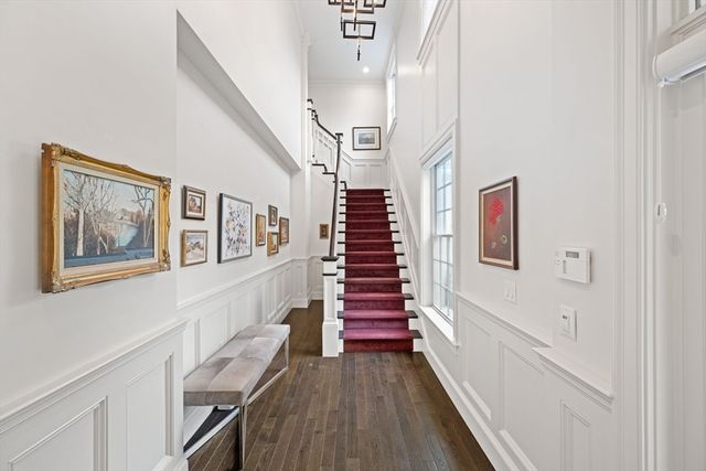 29 Woodmere Dr 29, Milton, MA 02186