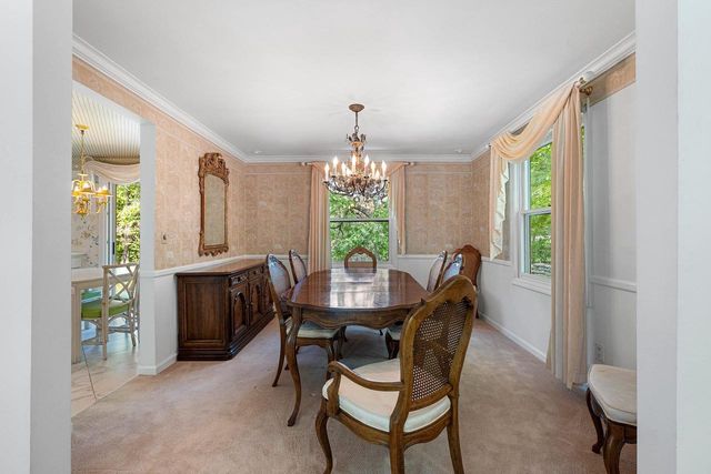 115 LITTLE SWISS PLACE, Green Bay, WI 54302
