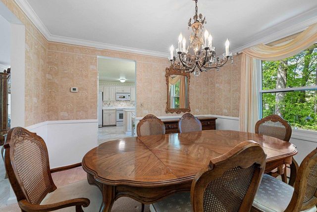 115 LITTLE SWISS PLACE, Green Bay, WI 54302