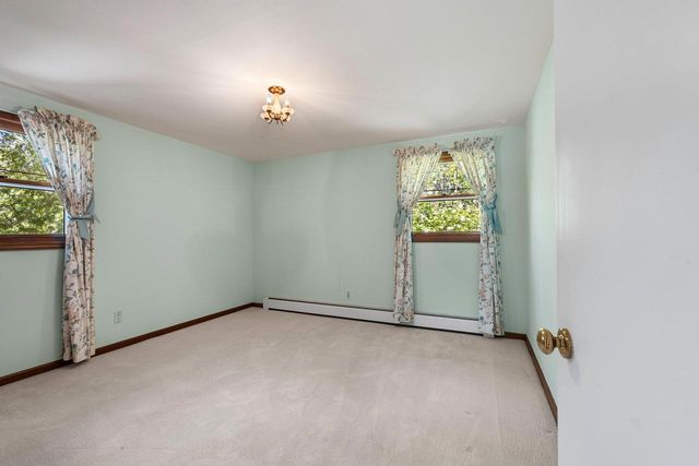 115 LITTLE SWISS PLACE, Green Bay, WI 54302