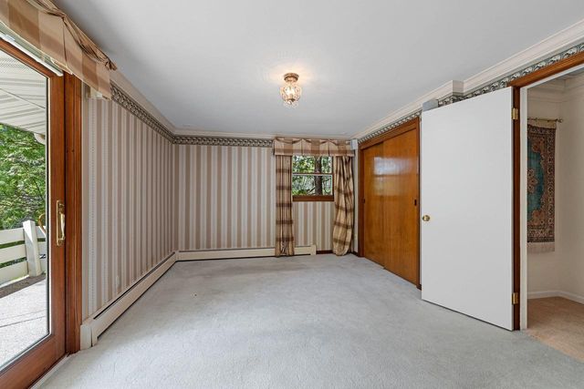 115 LITTLE SWISS PLACE, Green Bay, WI 54302