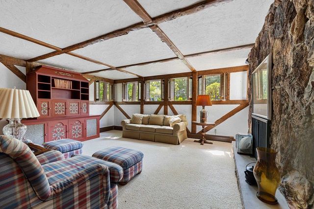 115 LITTLE SWISS PLACE, Green Bay, WI 54302