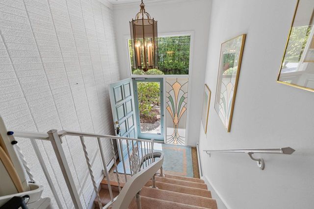 115 LITTLE SWISS PLACE, Green Bay, WI 54302
