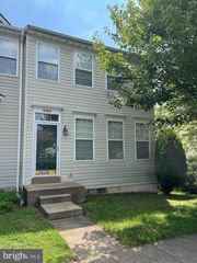 6469 MCCOY RD, Centreville, VA 20121