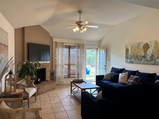 6022 Minard Drive, Katy, TX 77449